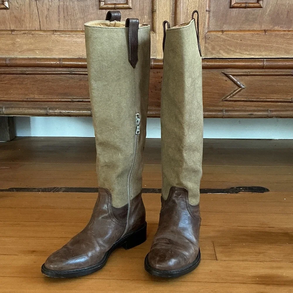 Dries Van Noten Knee-High Equestrian Boots with Side Zipper - Picture 1 of 13